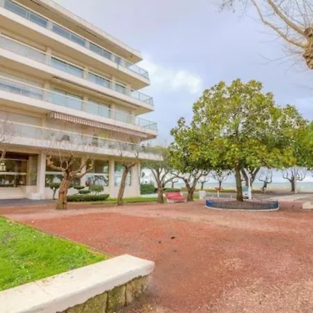 T2 Centre, A 2 Minutes Apartment Arcachon